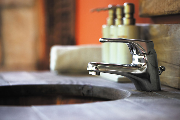 A2B Plumbers are able to fix any leaking taps you may have in Wrythe. 